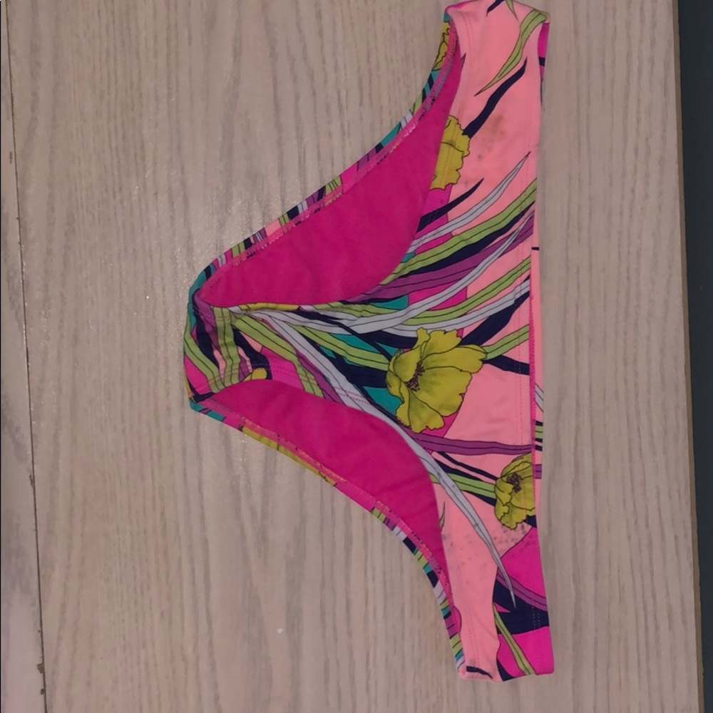 Roxy bikini bottoms